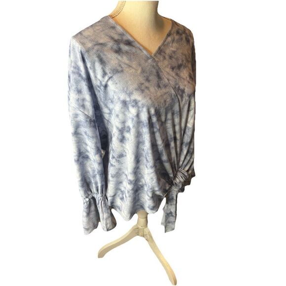 Juicy Couture Blue Front Tie A-Symmetrical Long Bell Sleeve Top Size Large Y2K - Picture 2 of 5